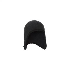 Framsida av hjälmmössa. Plagget är en del i vår multinormcertifierade Protectionserie. Namn på produkten Helmet Cap Protection 400